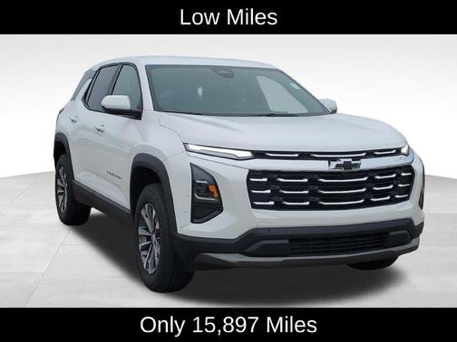 Summit White 2026 Chevrolet Equinox LT