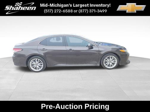 2018 Toyota Camry Hybrid XLE