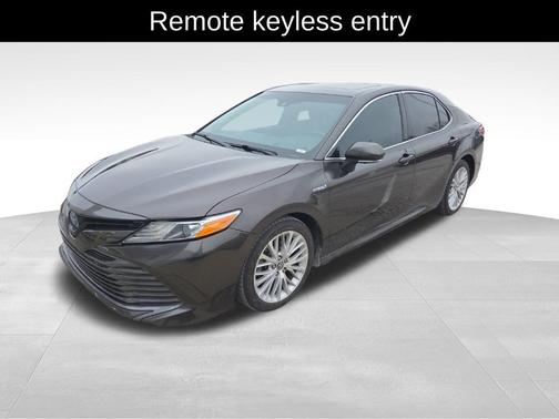 2018 Toyota Camry Hybrid XLE