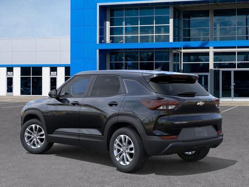 Mosaic Black Metallic 2026 Chevrolet Trailblazer LS