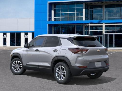 Sterling Gray Metallic 2026 Chevrolet Trailblazer LS