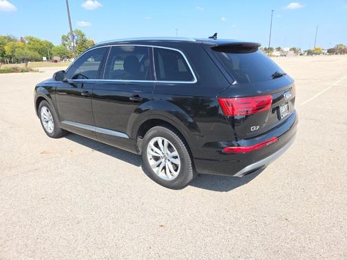 2017 Audi Q7 3.0T Premium