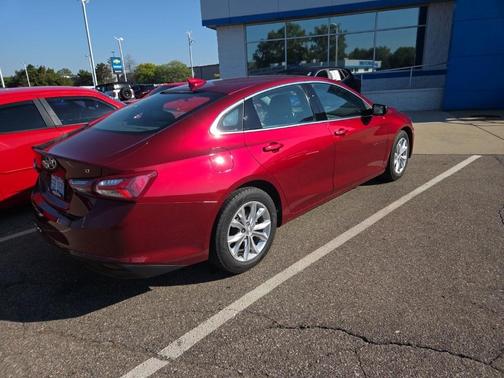 2021 Chevrolet Malibu LT