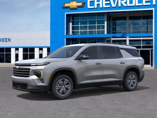 Sterling Gray Metallic 2026 Chevrolet Traverse LT