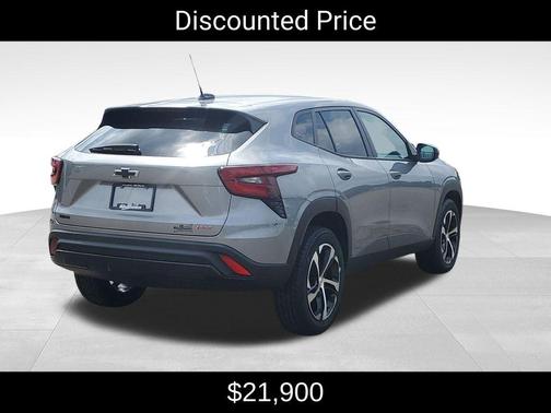 Sterling Gray Metallic 2024 Chevrolet Trax 1RS