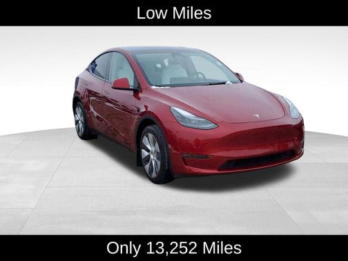 2024 Tesla Model Y Long Range