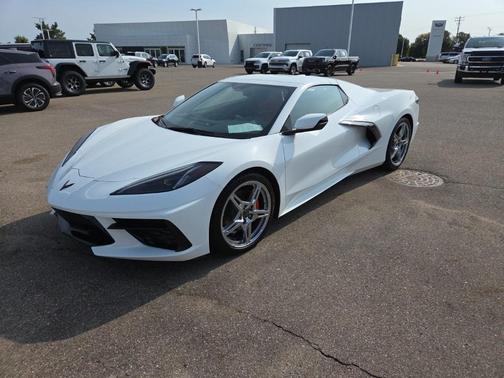 2022 Chevrolet Corvette Stingray w/1LT