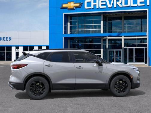 Sterling Gray Metallic 2026 Chevrolet Blazer LT