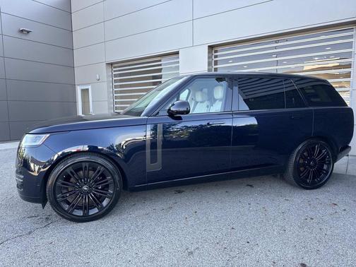 Constellation Blue SV Bespoke Ult Met Gloss 2024 Land Rover Range Rover P400 SE