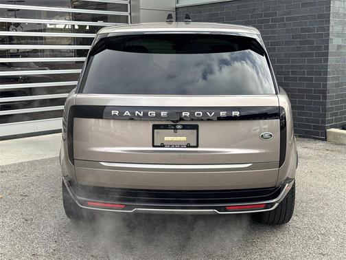 2023 Land Rover Range Rover P400 SE