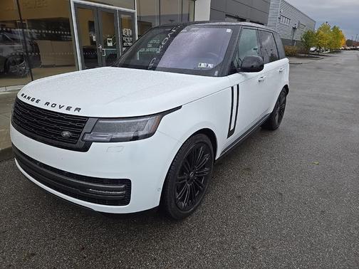 2023 Land Rover Range Rover P400 SE