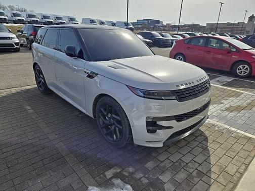 2025 Land Rover Range Rover Sport SE
