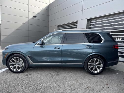 2023 BMW X7 xDrive40i