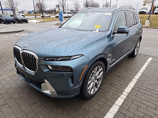 2023 BMW X7 xDrive40i