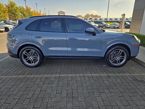 2024 Porsche Cayenne Cayenne
