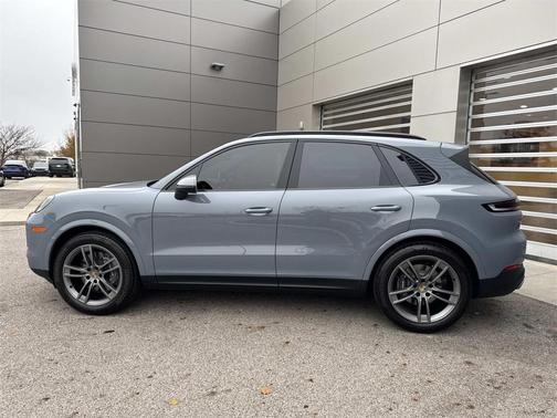 2024 Porsche Cayenne Cayenne
