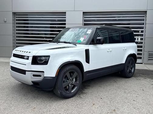 2025 Land Rover Defender 110 P400 S