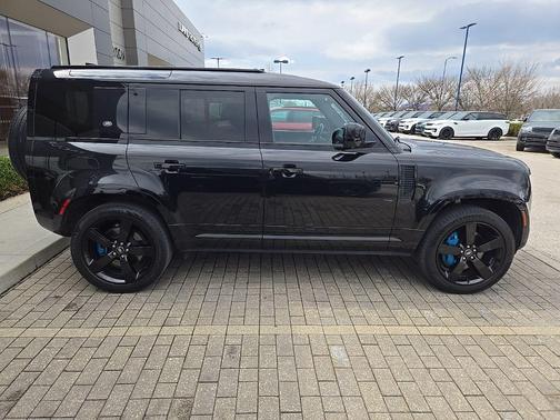 2022 Land Rover Defender 110 X-Dynamic HSE