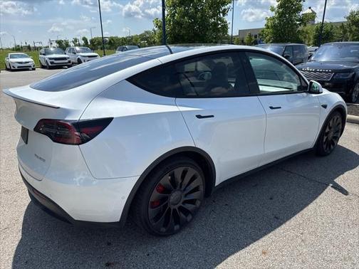 2022 Tesla Model Y Performance Dual Motor All-Wheel Drive