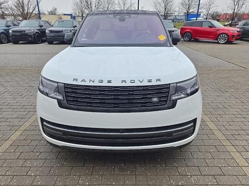 2023 Land Rover Range Rover P530 SE