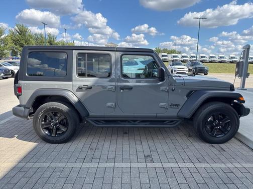 2022 Jeep Wrangler Unlimited Sport Altitude