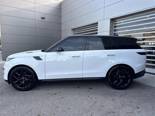 2023 Land Rover Range Rover Sport SE
