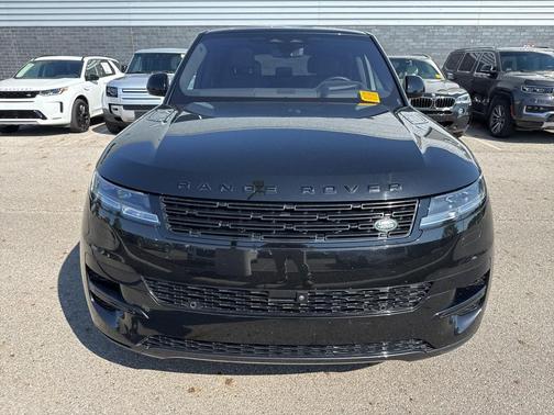 2023 Land Rover Range Rover Sport SE