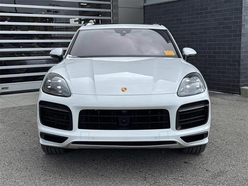 2023 Porsche Cayenne GTS