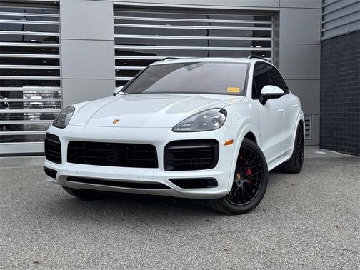 2023 Porsche Cayenne GTS