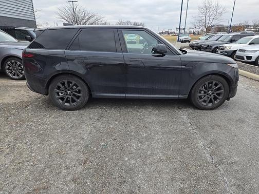 2025 Land Rover Range Rover Sport P360 S
