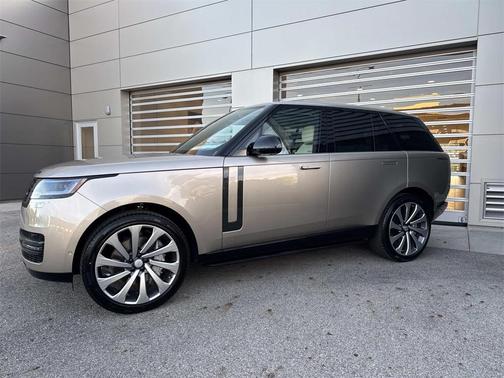 2025 Land Rover Range Rover P530 SE