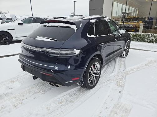 2023 Porsche Macan S