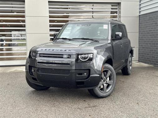 2026 Land Rover Defender X-Dynamic SE