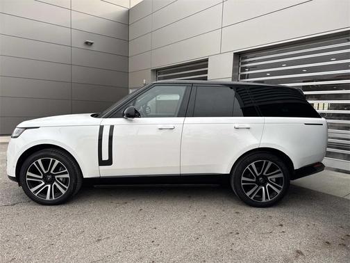 2023 Land Rover Range Rover P400 SE