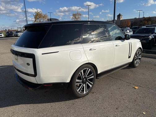 2023 Land Rover Range Rover P400 SE