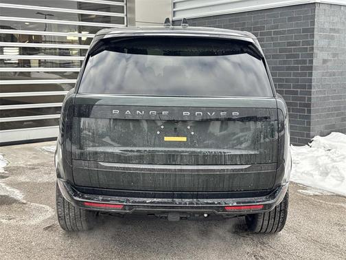 2026 Land Rover Range Rover P530 SE 7 Seat