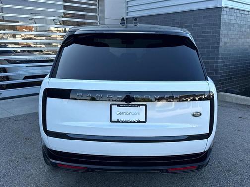 2023 Land Rover Range Rover P400 SE
