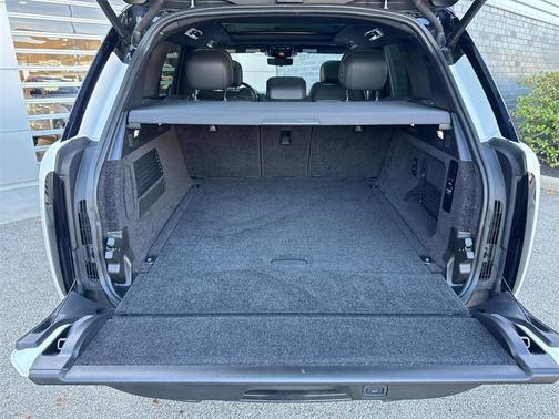 2023 Land Rover Range Rover P400 SE