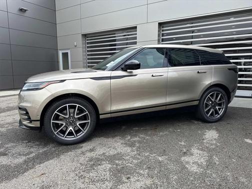 2026 Land Rover Range Rover Velar P250 SE R-Dynamic