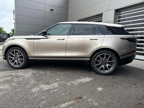 2026 Land Rover Range Rover Velar P250 SE R-Dynamic