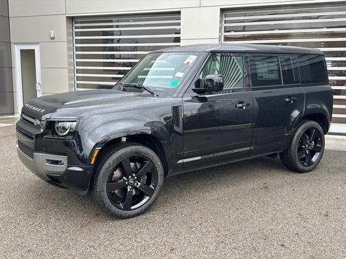 2025 Land Rover Defender 110 P500 X-Dynamic SE