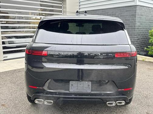 2025 Land Rover Range Rover Sport Autobiography
