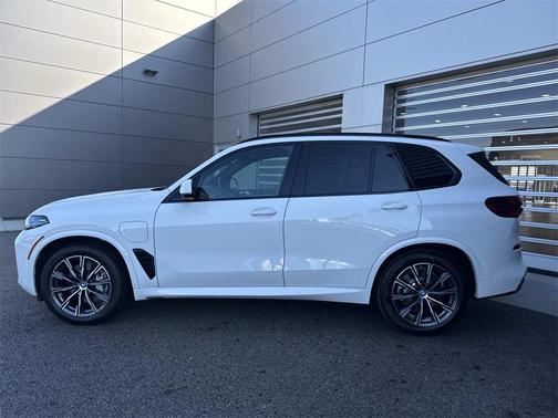 2025 BMW X5 PHEV xDrive50e