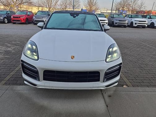 2021 Porsche Cayenne GTS