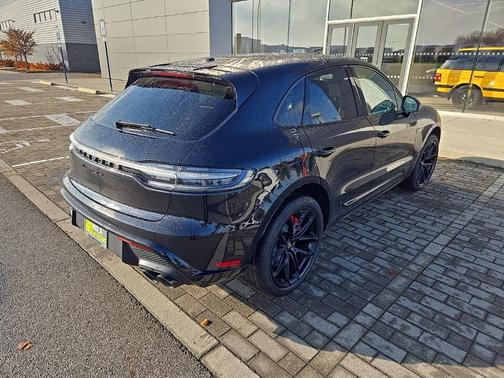2023 Porsche Macan GTS