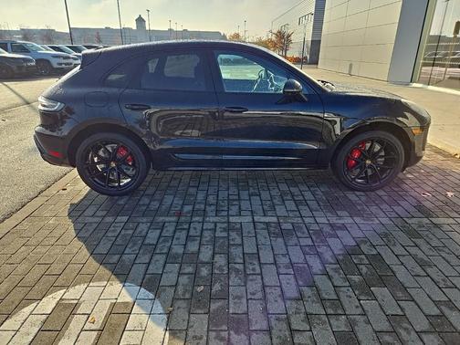 2023 Porsche Macan GTS