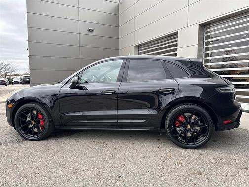 2023 Porsche Macan GTS