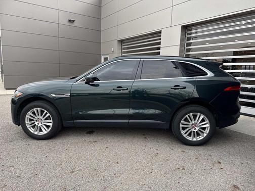2018 Jaguar F-PACE 25t Prestige