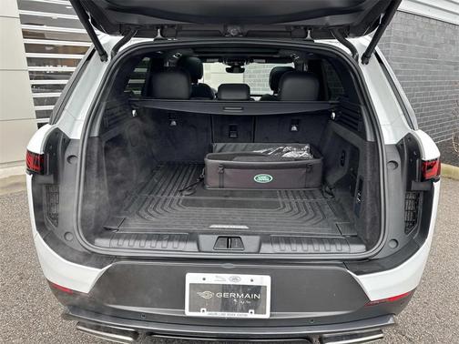 2025 Land Rover Range Rover Sport P360 S