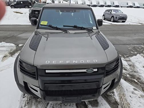 2022 Land Rover Defender 110 XS Edition